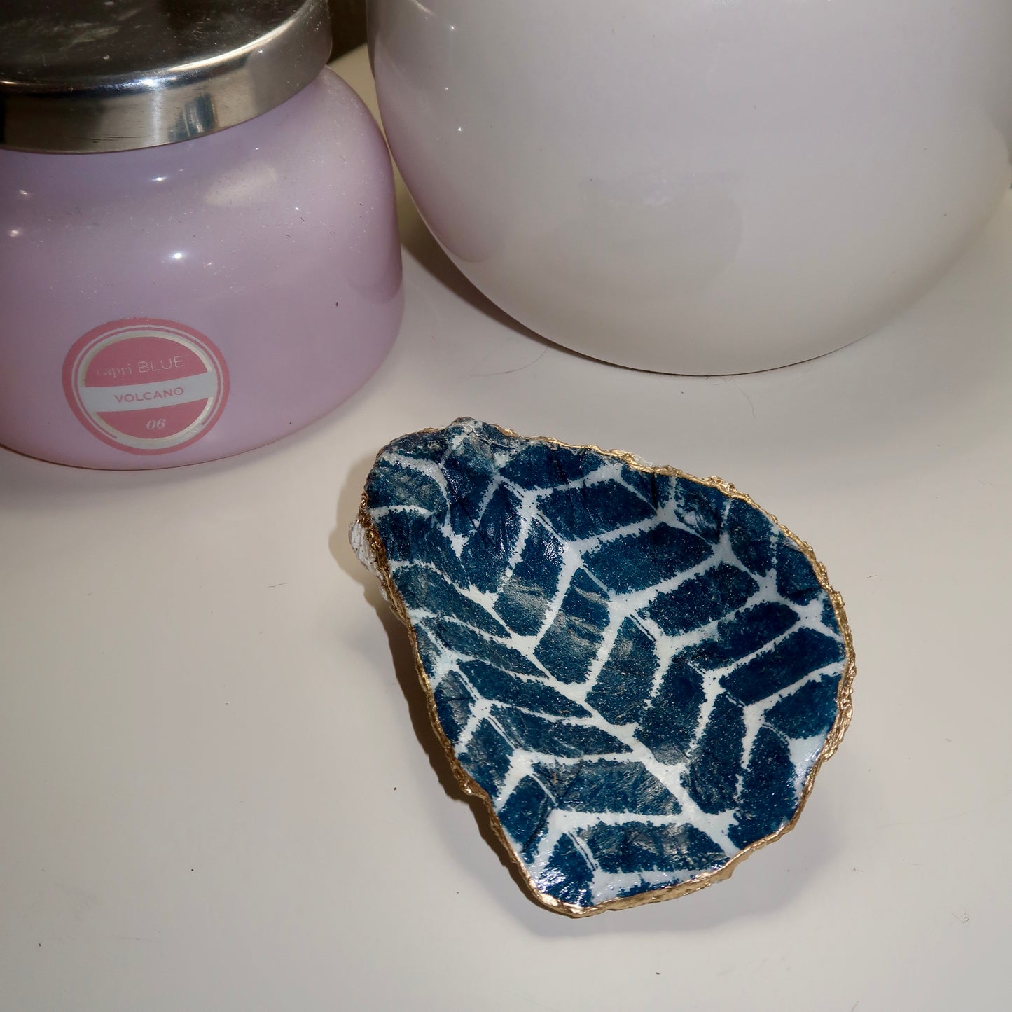 Indigo Current Oyster Shell Ring Dish No.2