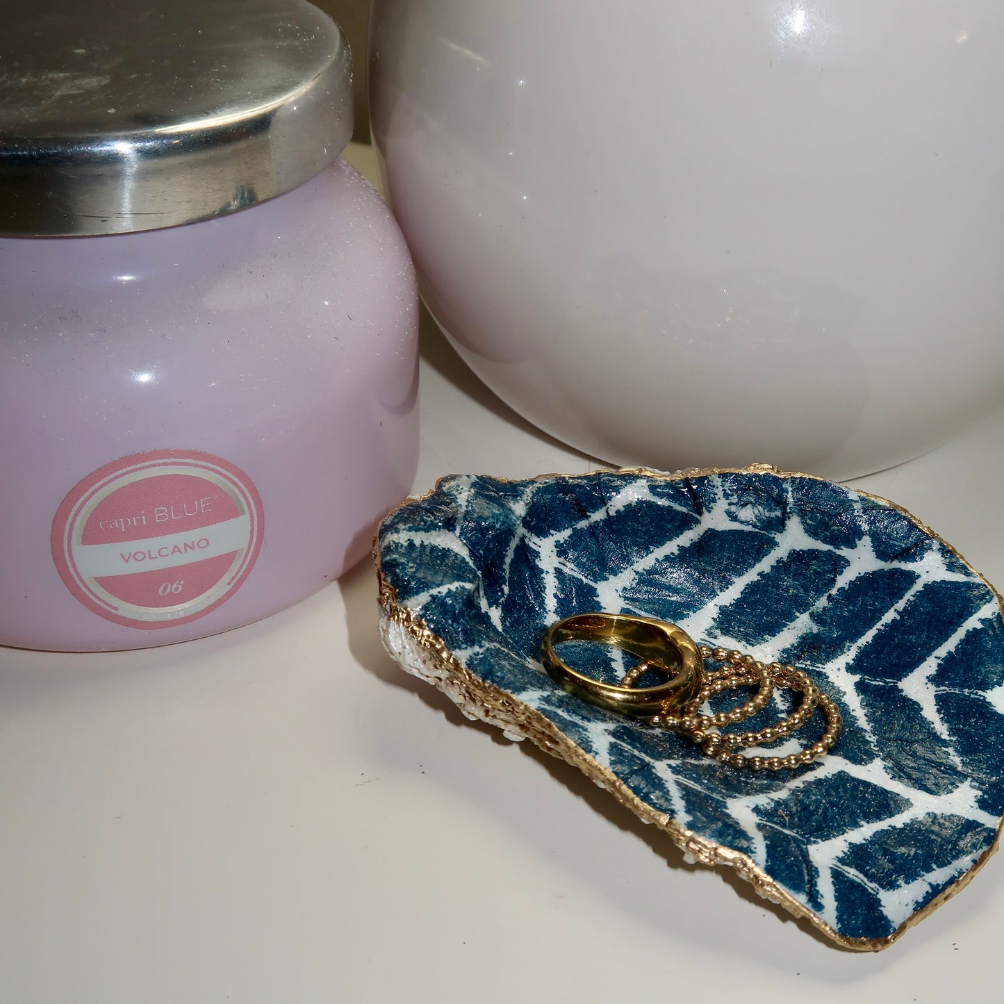 Indigo Current Oyster Shell Ring Dish No.2