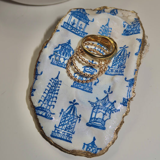 Coastal China Oyster Shell Ring Dish