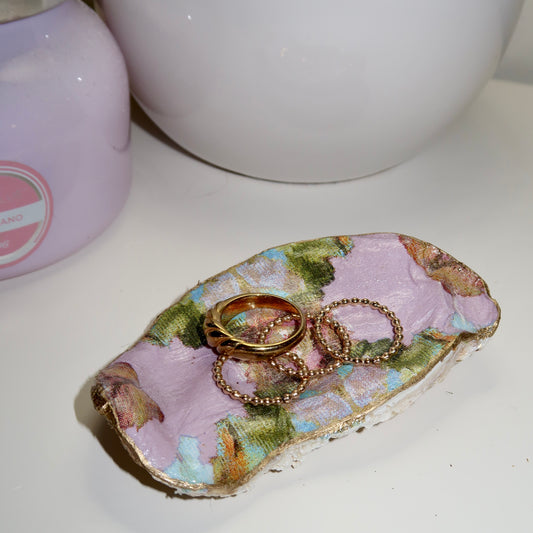 Lavender Glass Oyster Shell Ring Dish