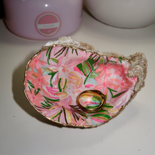 Palm Spring Oyster Shell Ring Dish No.3