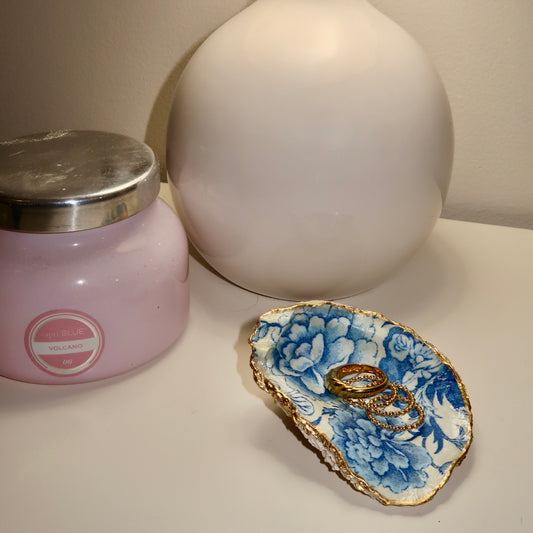 Blue Floral Oyster Ring Dish